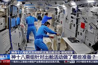 记者：多特想和新星布伦纳续约，但球员本人并不急着做决定